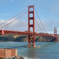 Más de 2.000 personas se habían suicidado en el Golden Gate. La solución ha sido tan sencilla como impactante para el que se tira