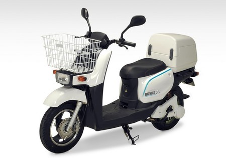 Bizmo II, el ciclomotor eléctrico de reparto de Terra Motors que promete hasta 150 km de autonomía