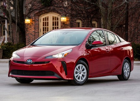 Toyota Prius 2019 1600 0d