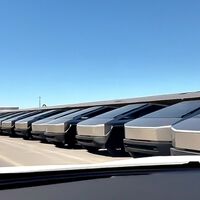 Elon Musk não quer admitir que a Tesla Cybertruck foi um fracasso, então sua empresa, a SpaceX, precisa comprar carros elétricos da Tesla para inflar as vendas 