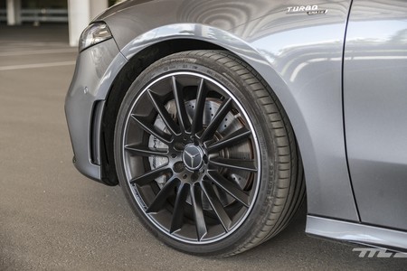 Mercedes Amg A 35 2019 Prueba 035