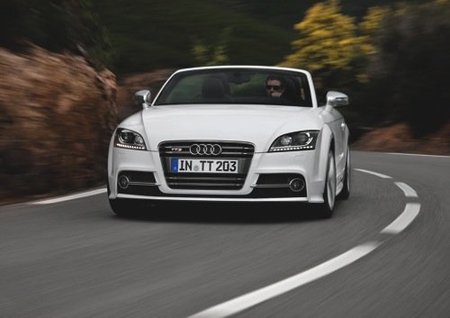 Audi-TT-Roadster-02