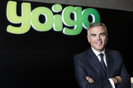 El CEO de Yoigo, a favor de que apps como WhatsApp tengan que pagar por usar su red