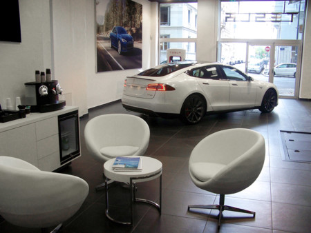 Tesla Shop Lyon