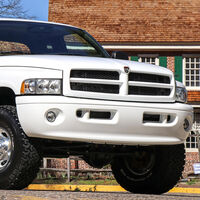 Mientras EEUU hace eléctricas sus pick-up más populares, las diésel y gasolina de ocasión se venden a precio de Porsche 718 nuevo