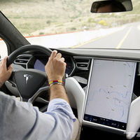 En un futuro aceptarás ver anuncios en el coche... para ahorrarte la conexión y los servicios conectados