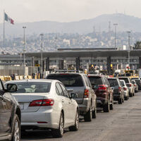 ¿Adiós a los autos usados importados de Estados Unidos? El Gobierno de México quiere limitarlos por razones de contaminación 