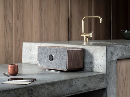 Ruark MRx, un altavoz inalámbrico con aire retro desde el que acceder a nuestra música digital