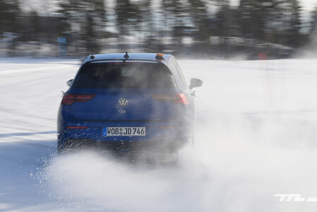 Volkswagen Golf R Driving Experience Mexico 32
