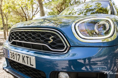 Mini Cooper S E Countryman 2019 040