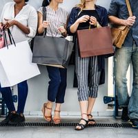 La peor pesadilla de Amazon: los consumidores de EEUU vuelven a encontrar sexy comprar en tiendas físicas