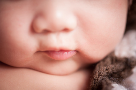 El coronavirus podría afectar menos a los niños por la fisiología de su nariz, según un estudio reciente