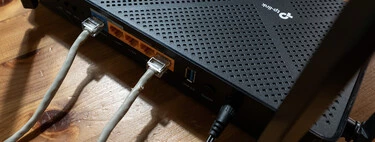 Tienes un Fórmula 1 como router y una carretera comarcal en el cable: si Internet va lento puede ser culpa de Ethernet 