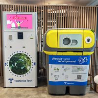El Gobierno te obligará a pagar por los envases. Telefónica ya tiene una solución para que recuperes tu dinero 