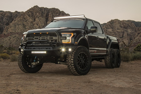 ¿Quieres la pick-up más extrema que hay? Por 349 mil dólares ya puedes pedir tu Hennessey Velociraptor 6x6