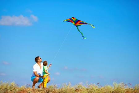 En vacaciones, los horarios se relajan (y no hemos de sufrir por nuestro hijos)