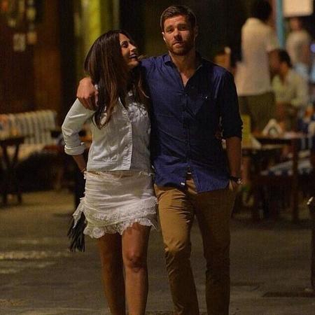Cinco años de matrimonio <em>made in</em> Xabi Alonso: ¡Pero qué monérrimos!