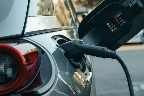 A China tem tantos carros elétricos nas ruas que os utilizará para gerar energia para as residências.
