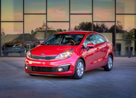 Kia Rio llegará a México en enero, ahora ya sabes qué pedirle a los reyes magos