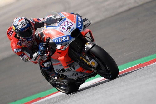Andrea Dovizioso ha sido el más rápido de la primera jornada del GP de Gran Bretaña