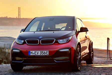 BMW i3s