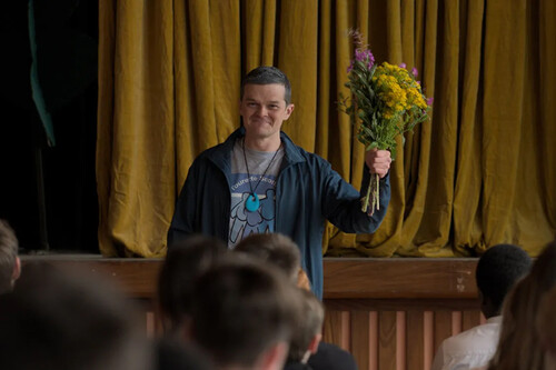 'Incontrolable' es un biopic formulaico, pero despierta una ternura infinita. Y tiene la primera gran interpretación del año 