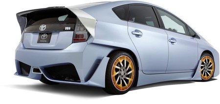 Toyota Prius C&amp;A Custom Concept