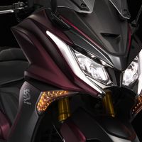 Kymco refuerza su ofensiva con los People S 300, Agility+ 300, X-Town 125i y AK550 55