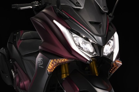 Kymco refuerza su ofensiva con los People S 300, Agility+ 300, X-Town 125i y AK550 55