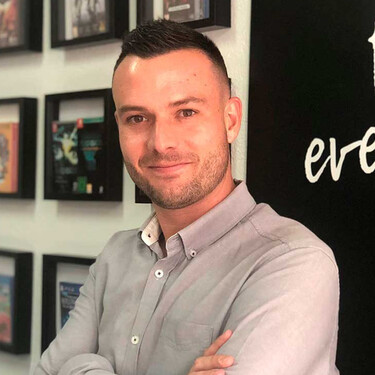 Sergio Palacián, CEO de Meridiem, tras la muerte del formato físico en PlayStation: "Su imagen va a quedar muy dañada después de esto" 
