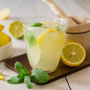 La historia oculta de la limonada: una bebida milenaria que se popularizó en París antes de conquistar América 