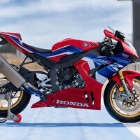 Honda tiene en el horno una nueva CBR1000RR-R que llegaría en 2025 para apretar las tuercas a Ducati en Superbikes