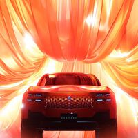 A Rolls-Royce y Bentley les ha salido un enemigo inesperado: un Toyota que está llamado a ser el coche más caro que ha hecho nunca la marca japonesa