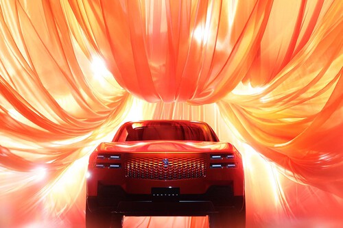 Toyota Century Coupe 2026 Teaser 8