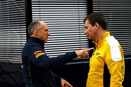 Se congelan los motores y las aspiraciones de los equipos Renault