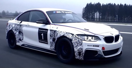 Primer video y aparición del BMW M235i Racing 