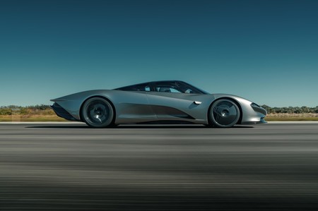 Rendimiento extremo: la batería del McLaren Speedtail puede exprimirse en 20 segundos y recargarse en sólo 35