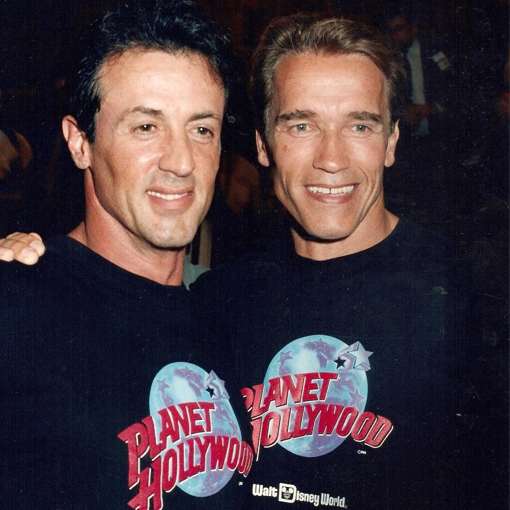 «Leí el guion y era una porquería», Sylvester Stallone declaró que Arnold Schwarzenegger lo engañó para una de las peores películas de su carrera