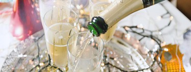 Si bebes esta noche, evita la resaca en Navidad: 11 consejos para asegurarte unas fiestas sin dolores de cabeza