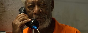 Morgan Freeman lleva 36 años avergonzándose de haber hecho esta película con Tom Hanks y Bruce Willis: "Una pesadilla terrible" 