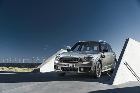 Mini Cooper S E Countryman