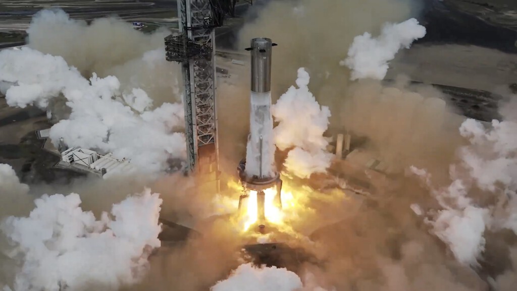 SpaceX enciende la Starship al completo. El tercer vuelo está cerca y trae algunos cambios