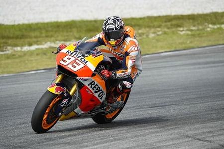 Marc Márquez destroza el récord de Sepang en el tercer día de test