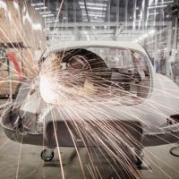 Cada vez es más fácil restaurar un clásico, sobre todo un Jaguar E-Type