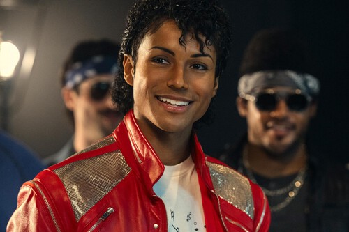 "Por esto vamos al cine". Las primeras opiniones sobre 'Michael' prometen un grandioso espectáculo a la altura del Rey del Pop 