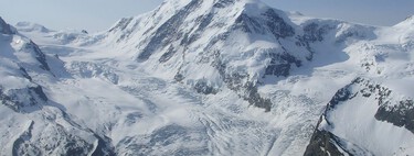 En junio, cuatro estudiantes envolvieron parte de un glaciar con lana de oveja. Acaban de descubrir que frenaron su deshielo a la mitad