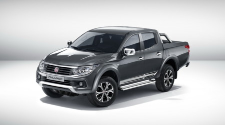 Este Mitsubishi L200 en realidad es el nuevo Fiat Fullback que llegará a Europa en 2016