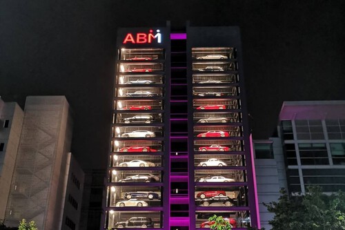 máquina expendedora de deportivos