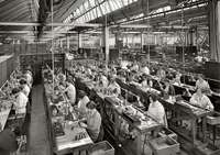 Trabajadores de la misma empresa sujetos a diferentes convenios