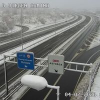 Cádiz y Málaga anegadas y 76 carreteras afectadas por nieve. La borrasca Leonardo azota España, y lo peor está por llegar